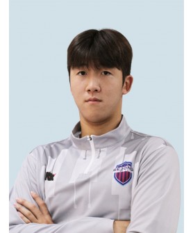 33. 이동현 (FW)
